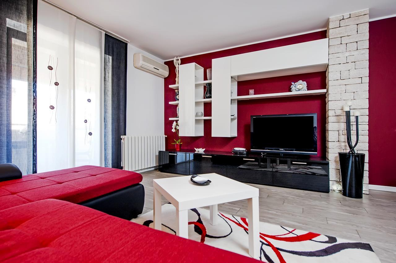 Cerin Apartment Ровинь Экстерьер фото