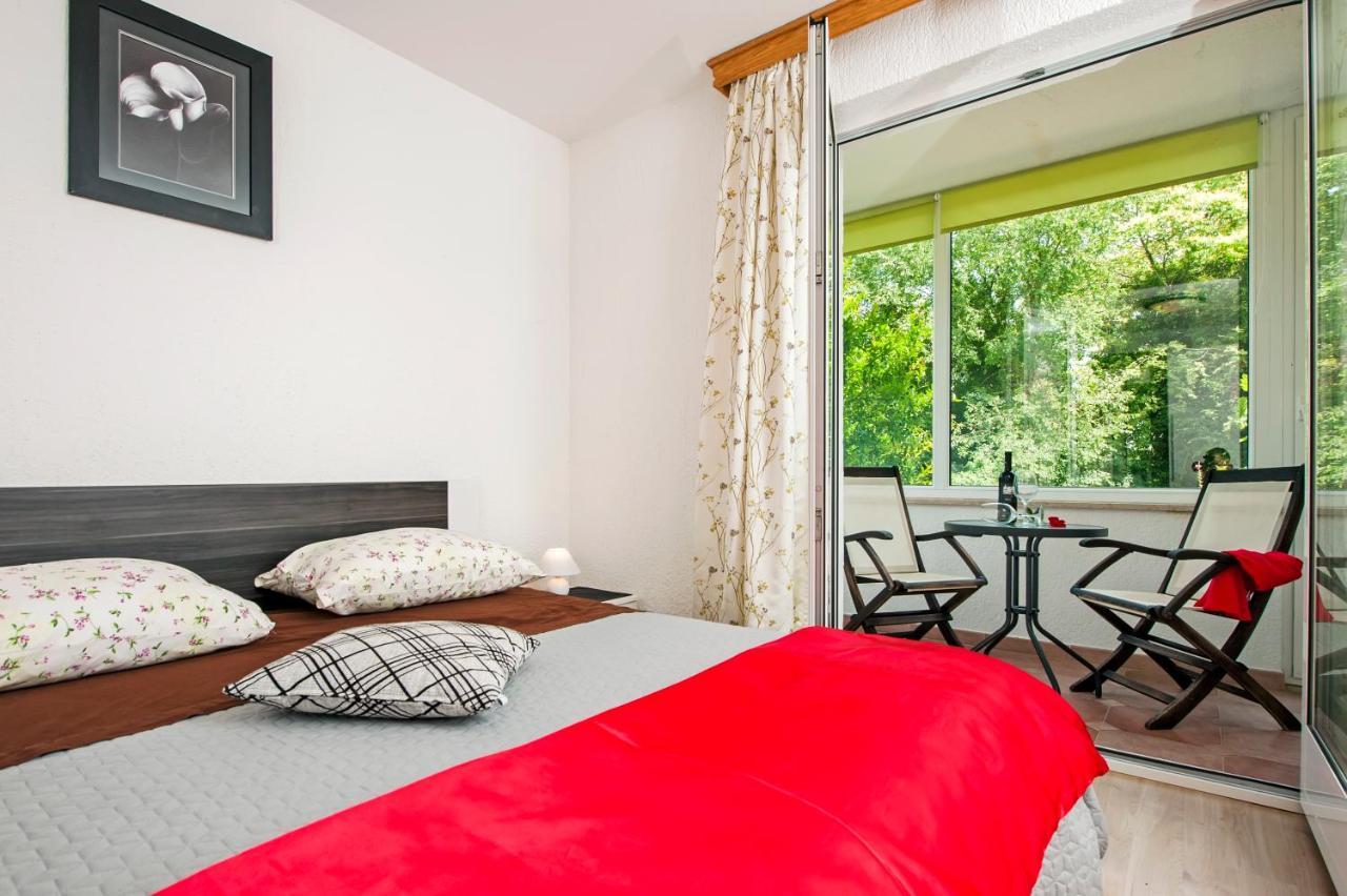 Cerin Apartment Ровинь Экстерьер фото